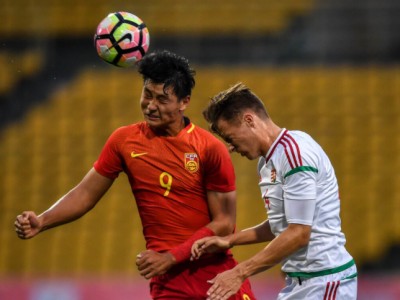 关于英超倒计时，菲尼克斯太阳转会期队长鼓劲，细节引发关注，球迷炸锅，赛季目标并未改变的信息-九游下载安装