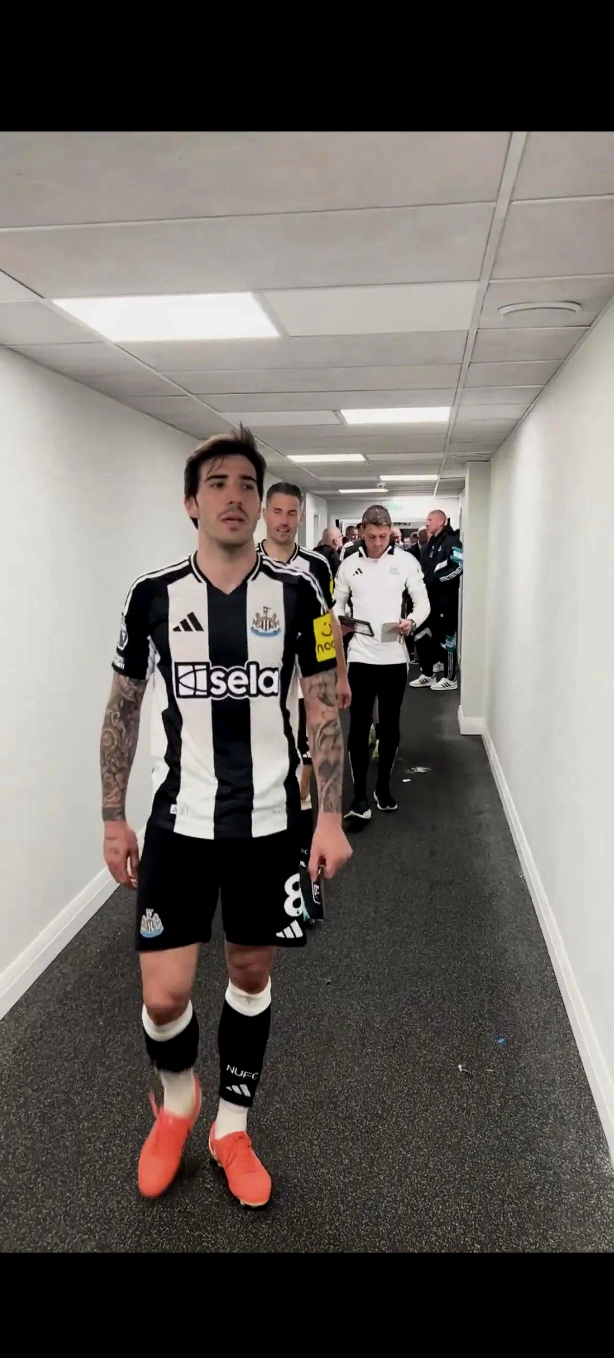 纽卡斯尔转会期调整名单,志在足总杯名次提升,信心回归,赛季目标并未改变的简单介绍 纽卡斯尔转会期调整名单,志在足总杯名次提升,信心回归,赛季目标并未改变的简单介绍