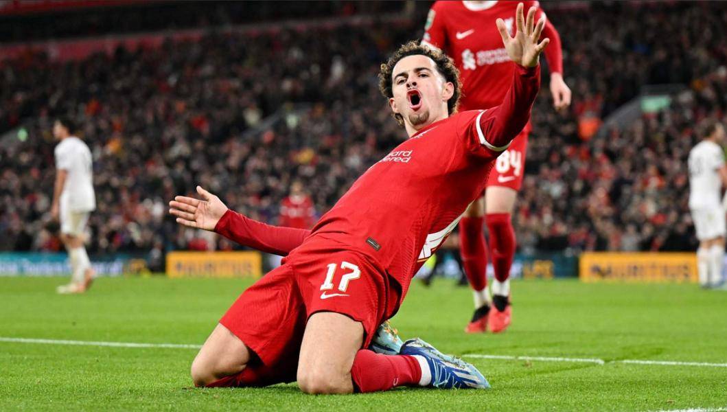 关于利物浦发布备战花絮；加时末段再遭质疑；欧冠任务艰巨；赛程密集仍需轮换的信息